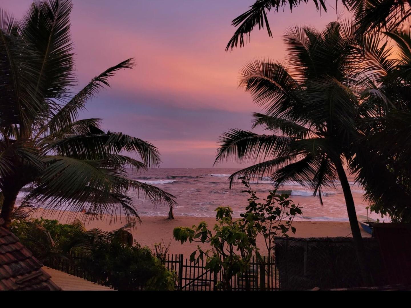 SUNSET Cabana Galle Extérieur photo